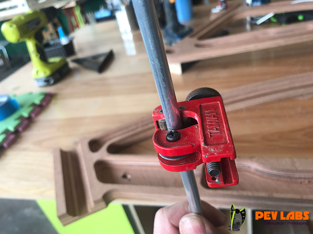 Cutting Aluminum Tubing Cutting Aluminum Tubing