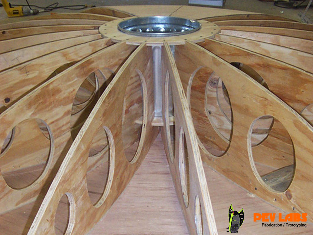 Spaceship Framing Circular Array Spaceship Framing Circular Array