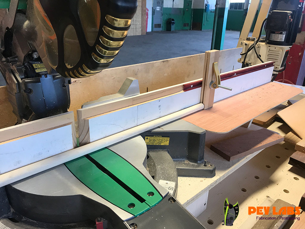 Miter Box Dowel Cutting Miter Box Dowel Cutting